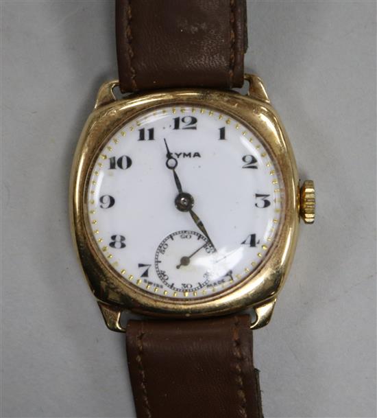 A gentlemans 9ct gold Cyma manual wind wrist watch.